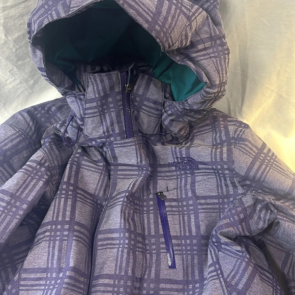 The North Face - TriClimate Reversible winter snow/ski jacket. Size M - Picture 2 of 13